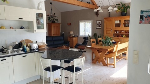 la cuisine et le séjour